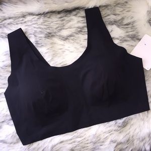 *NWT BODY NATURALS Satin Black Wireless Bra
